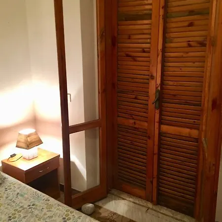Le Dolci Acque Bed & Breakfast 3*
